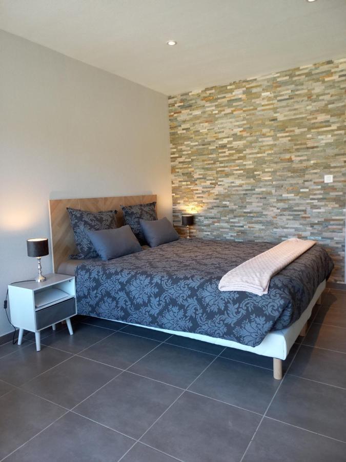 Le Studio Restauration Netflix et Jacuzzi Proche des grands lacs Montmorency-Beaufort Esterno foto